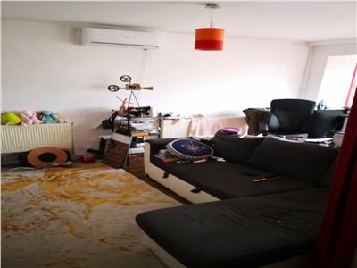 Apartament 3 camere Sos. Colentina - etaj 11/ 11