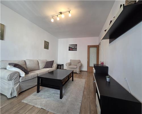 Apartament 3 camere  Piata Victoriei Str. Mexic nr. 2 spre inchiriere